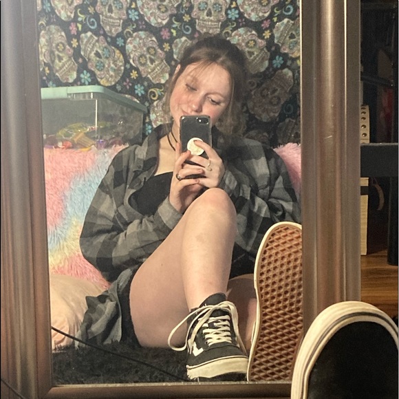 Meet your Posher, Trinity - Picture 7 of 10